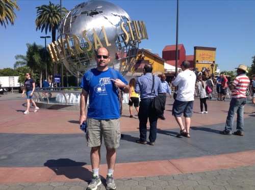 El Cosmonauta in Hollywood ("I support piracy")