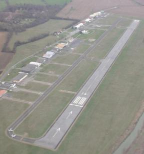 Aerial view of the aerodrome Toulouse-Lasbordes, LFCL (note that today evening the runway in use was the 34, thus, what you see closer is the end of the runway).