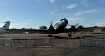 DC-3 with engines running.