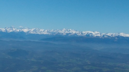 Pyrenees_afar_2